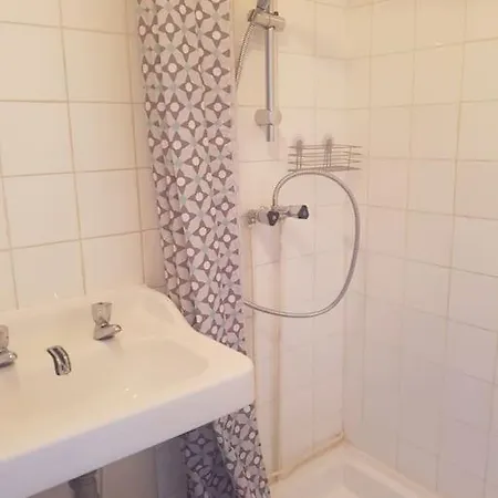 Appartement Flat For 2, Free Car Park, 250 M From The Seaside. à Étretat Extérieur photo