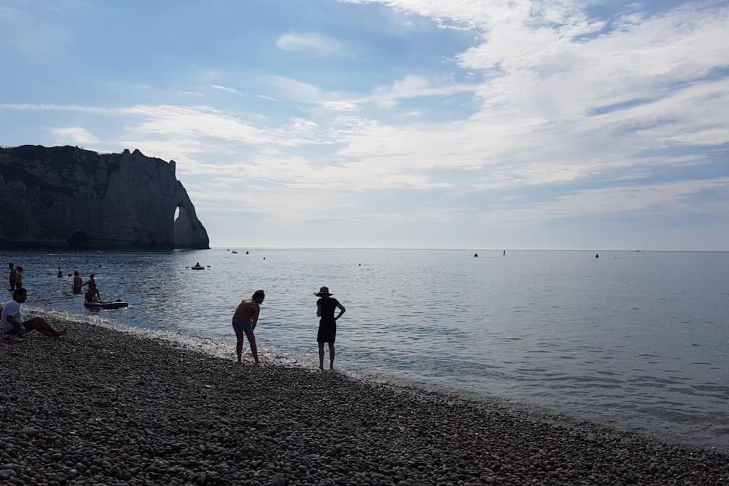 Appartement Flat For 2, Free Car Park, 250 M From The Seaside.